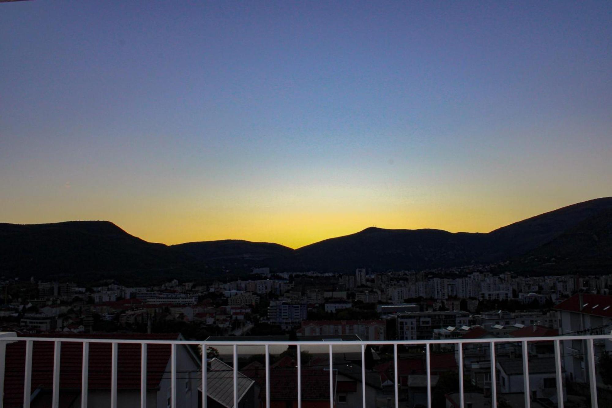 Apartment Merry - Free Garage & Parking Mostar Exterior photo